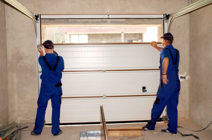 How to Choose a Reliable Door Repair Service
